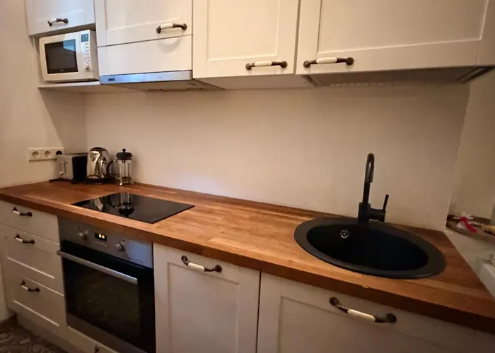 Loft In Old Town فيلياندي